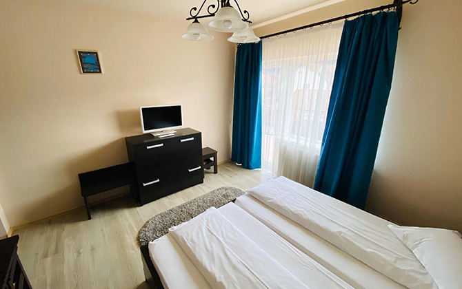 Cazare Cristian Brasov | Vila Old Cars Cristian | Cazare la munte | Pensiuni Brasov | Cazare Brasov